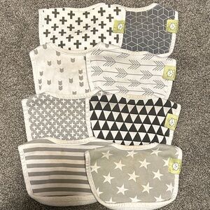 “KeaBabies” Stylish Gray and White Baby Bib Set of 8